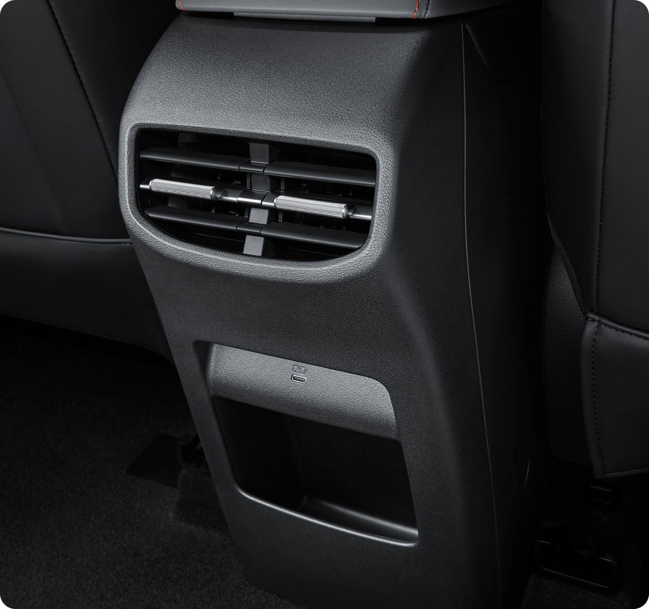 REAR AIR VENTS FOR ENHANCED COMFORT